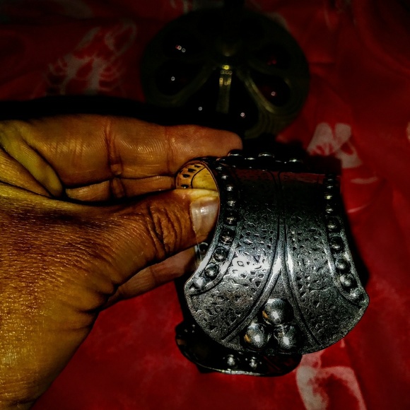 Given as thank you gifts in bundles - Picture 4 of 4